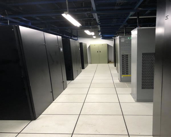 深入了解香港原生静态IP节点的特点