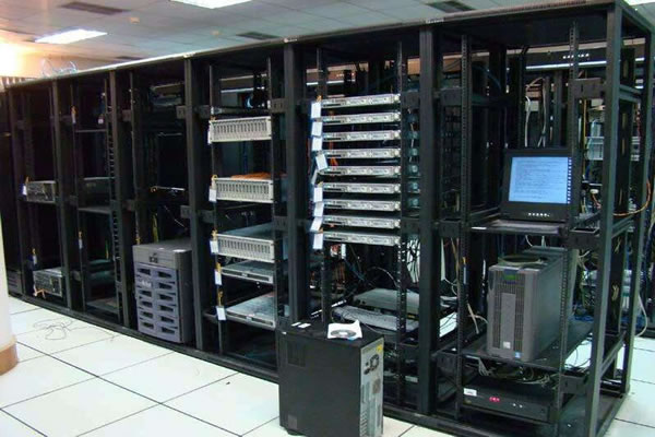 台湾群站服务器选择影响店群运营效率